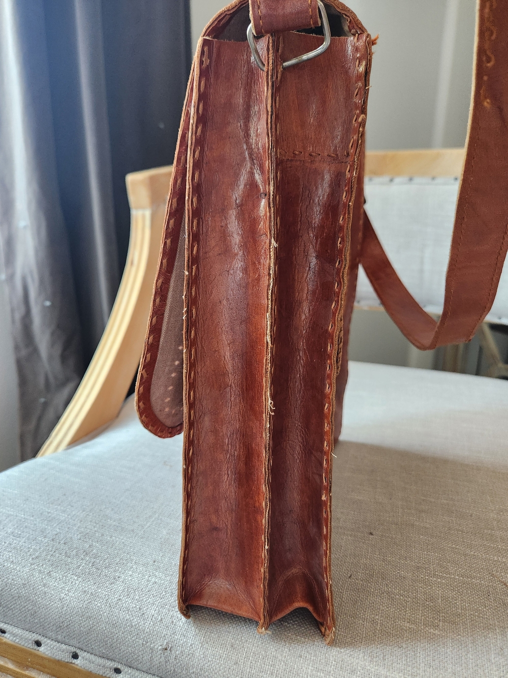 Artisan Vintage Leather Bag in Cognac - Picture 8 of 8